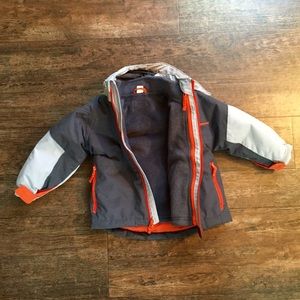 Children's place 2T (Toddler) jacket for boys