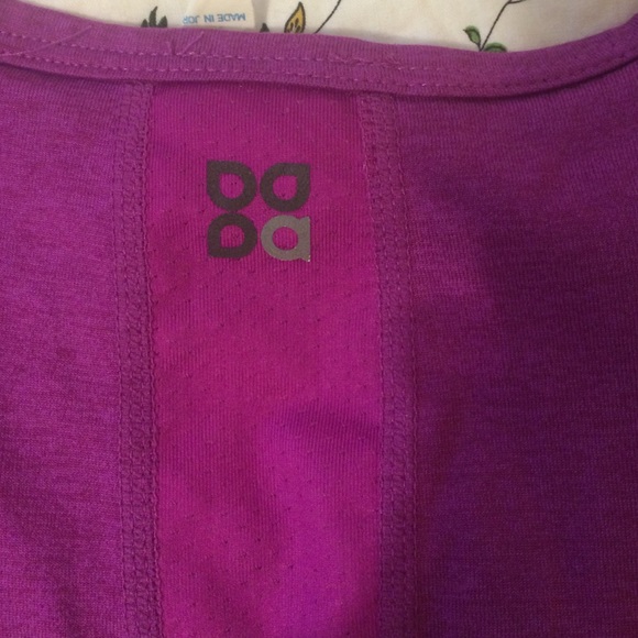 Purple athletic tank top - Picture 3 of 3