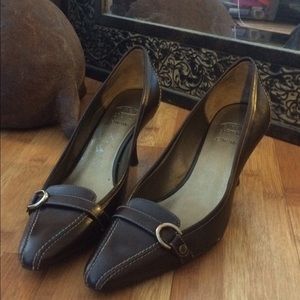 Joan and David Heels