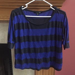 Forever 21 Striped Top/ Size: L