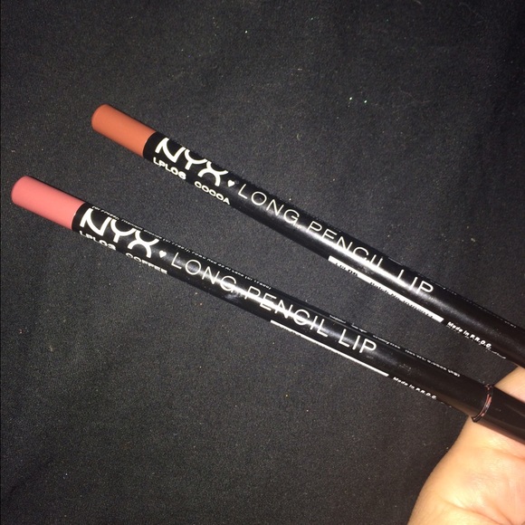 2 NYX lip liners - Picture 1 of 2