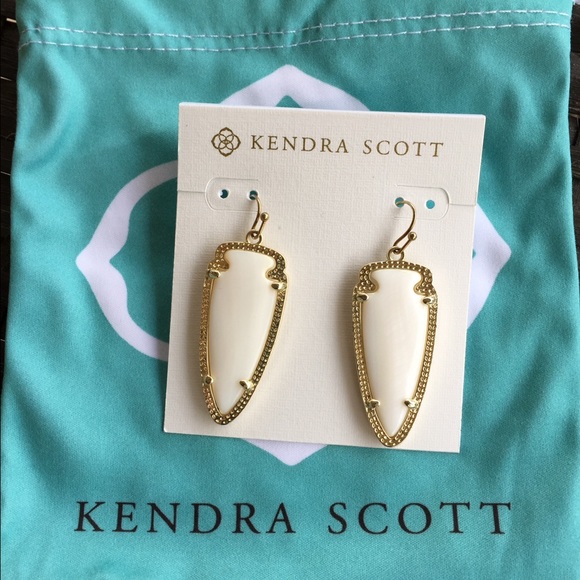Kendra Scott Sky white earrings