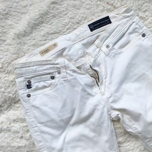 💗✨PRICE FIRM✨💗AG White "Angel" Boot Cut Jean