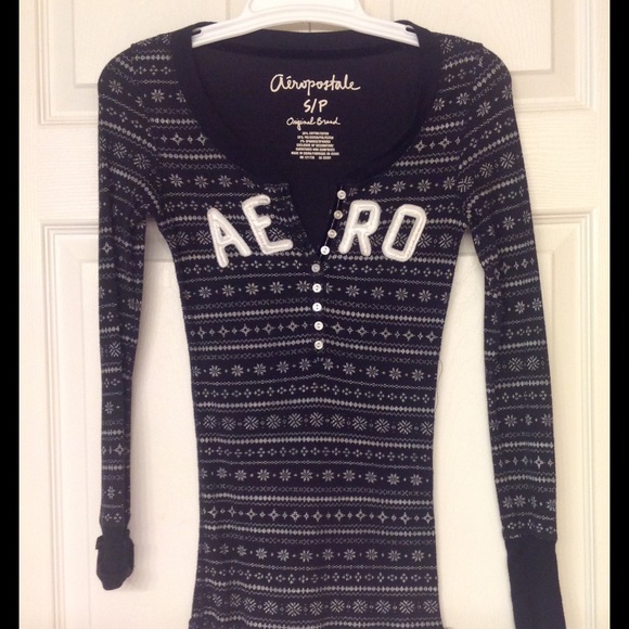 Great buy!!!  Long sleeved thermal!