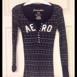 Great buy!!!  Long sleeved thermal!