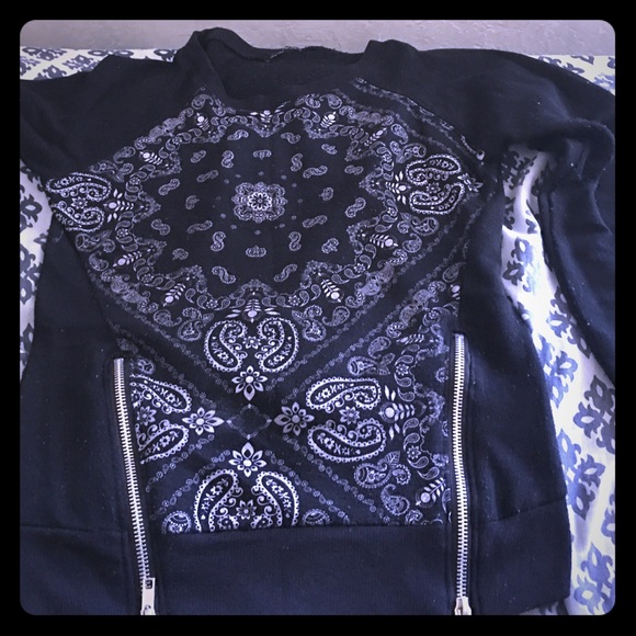 Rue 21 sweater