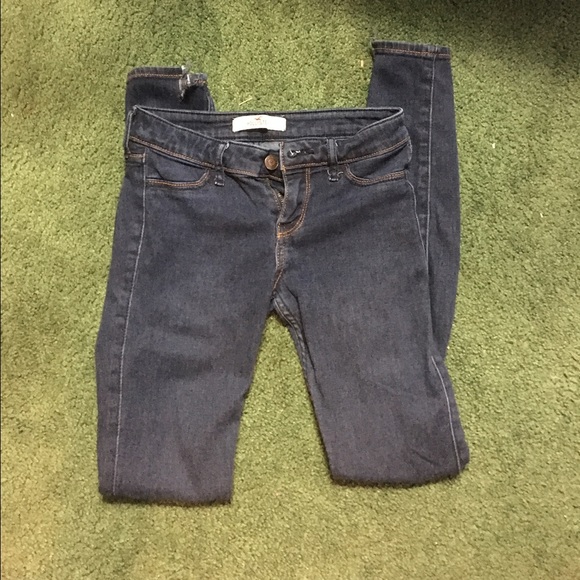 hollister dark skinny jeans