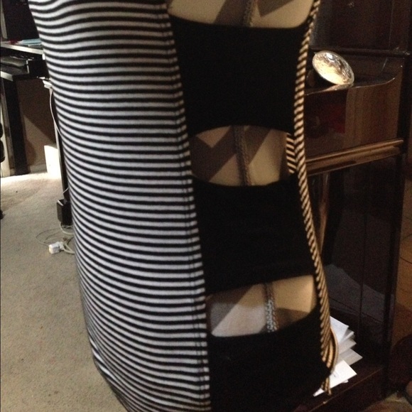 Cute tank! - Picture 2 of 3