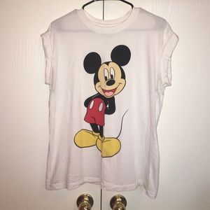 Disney tee shirt