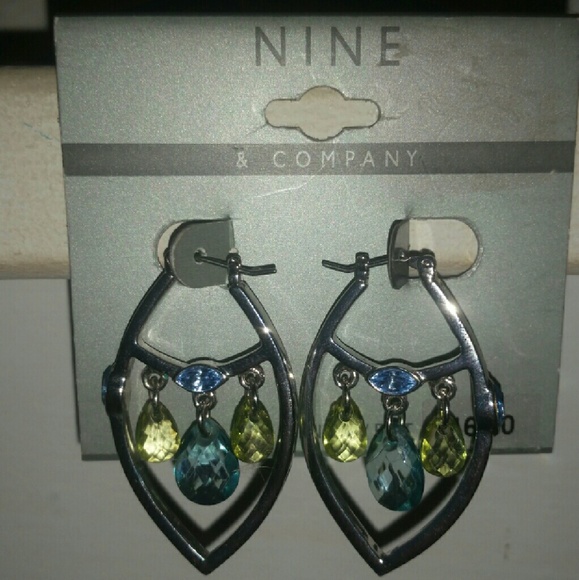 Dangle ear rings
