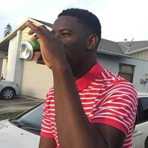 Meet your Posher, Jamesly