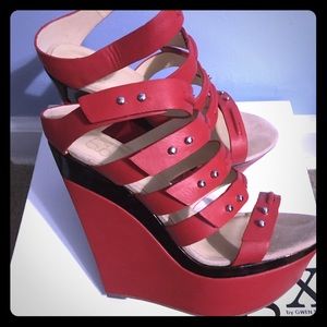 GX by Gwen Stefani Wedge