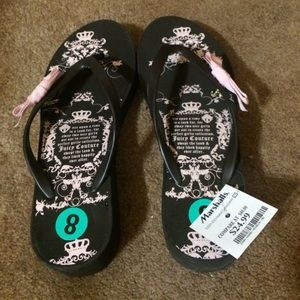 Juicy couture flip flops size 8