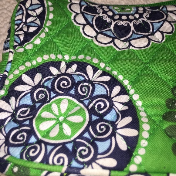 Vera Bradley Purse - Picture 3 of 3