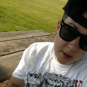 Meet your Posher, Miles