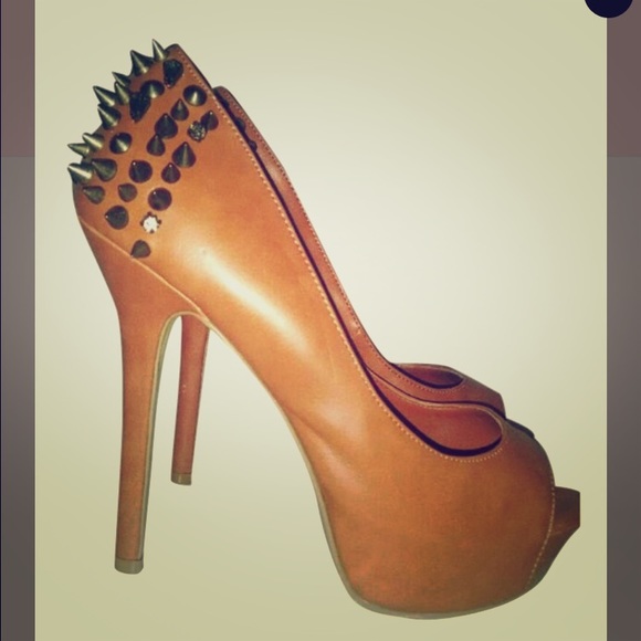 Bakers open toe embellished heels