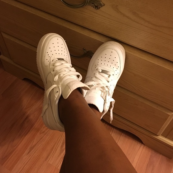 Low Air Force ones