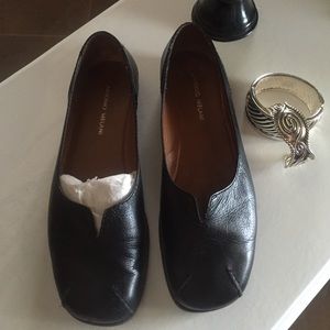 Antonio Melani flats