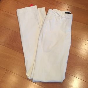 BNWT Theory Thaniel White Pants