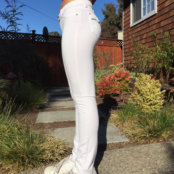 jeans - Picture 2 of 3