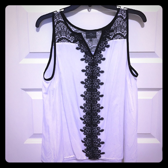 Stitch Fix Market & Spruce Top