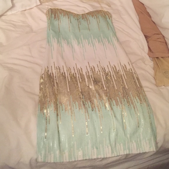 Brand new sequin strapless dress - Picture 4 of 4