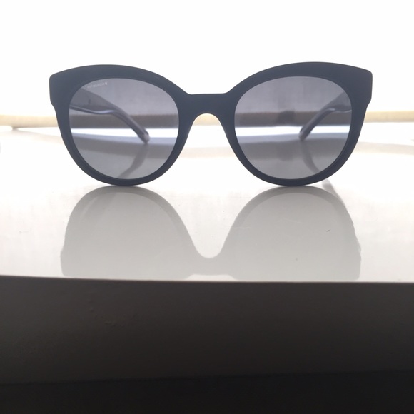 🎯SOLD🎯 Burberry sunglasses