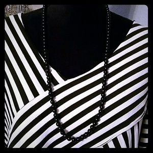 CLASSIC LONG LENGTH BLACK BEADS