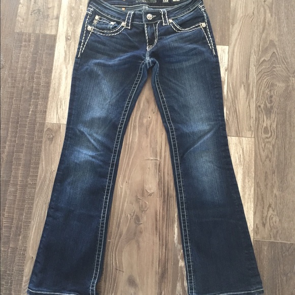 Miss Me Denim - Boot cut Miss Me jeans, size 27