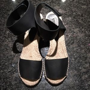 Vince Black Wedge Sophie Espadrille size 9