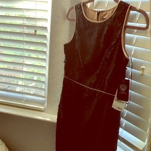 Classy black dress with rose pattern