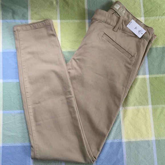 GAP Modern Straight Skinny Pants NWT