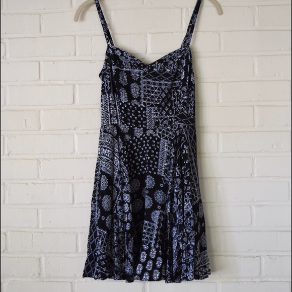 Aritzia Summer Dress
