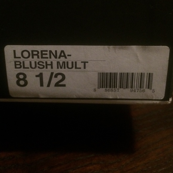 Never worn (can't walk in stilettos!) - Picture 2 of 3