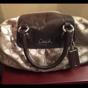 Additional Photos For Coach Purse - image 1