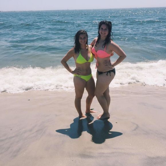 Meet your Posher, Courtney - Picture 1 of 1