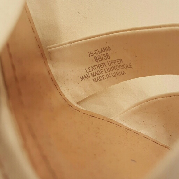 Jessica Simpson Wedge - Picture 2 of 2