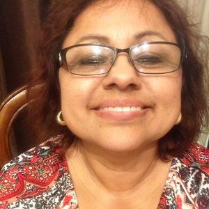 Meet your Posher, Yolanda