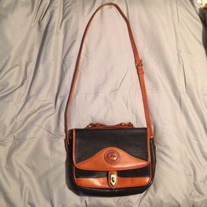 Dooney and bourke purse