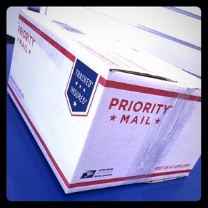 Shipped out today!!! 📬💌