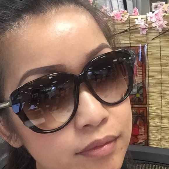 ⬇️‼️Lightly used Marc Jacobs Sunnies (authentic)