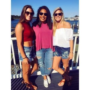 Meet your Posher, Vanessa