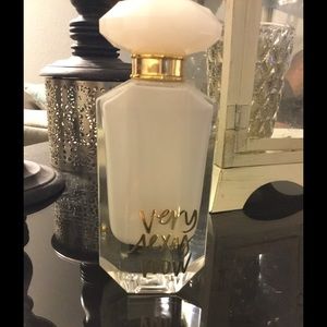 Victoria's Secret perfume