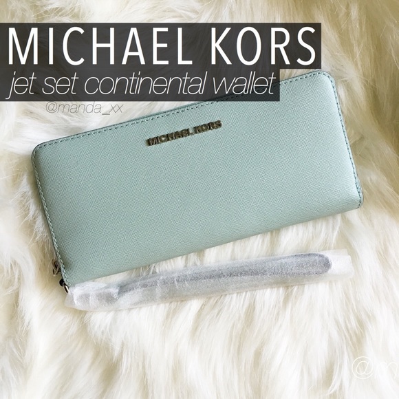 MICHAEL Michael Kors Handbags - SOLD / Michael Kors Jet Set Continental Wallet