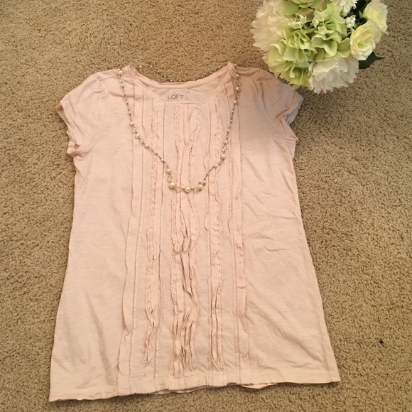🎉🎉Light pink ruffle tee