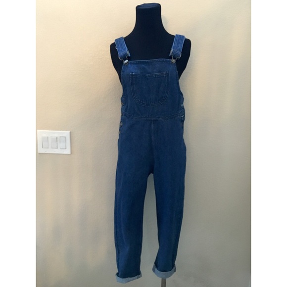BRANDY MELVILLE JEAN OVERALLS NWOT