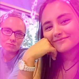 Meet your Posher, Bethany