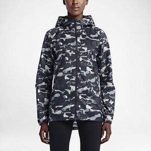 nike camo jacket womens