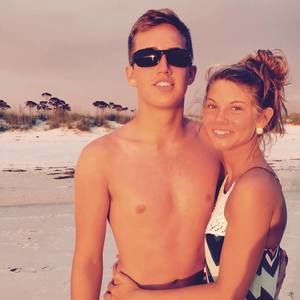 Meet your Posher, Adriane