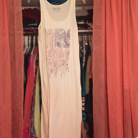 Beautiful floor length miss me dress